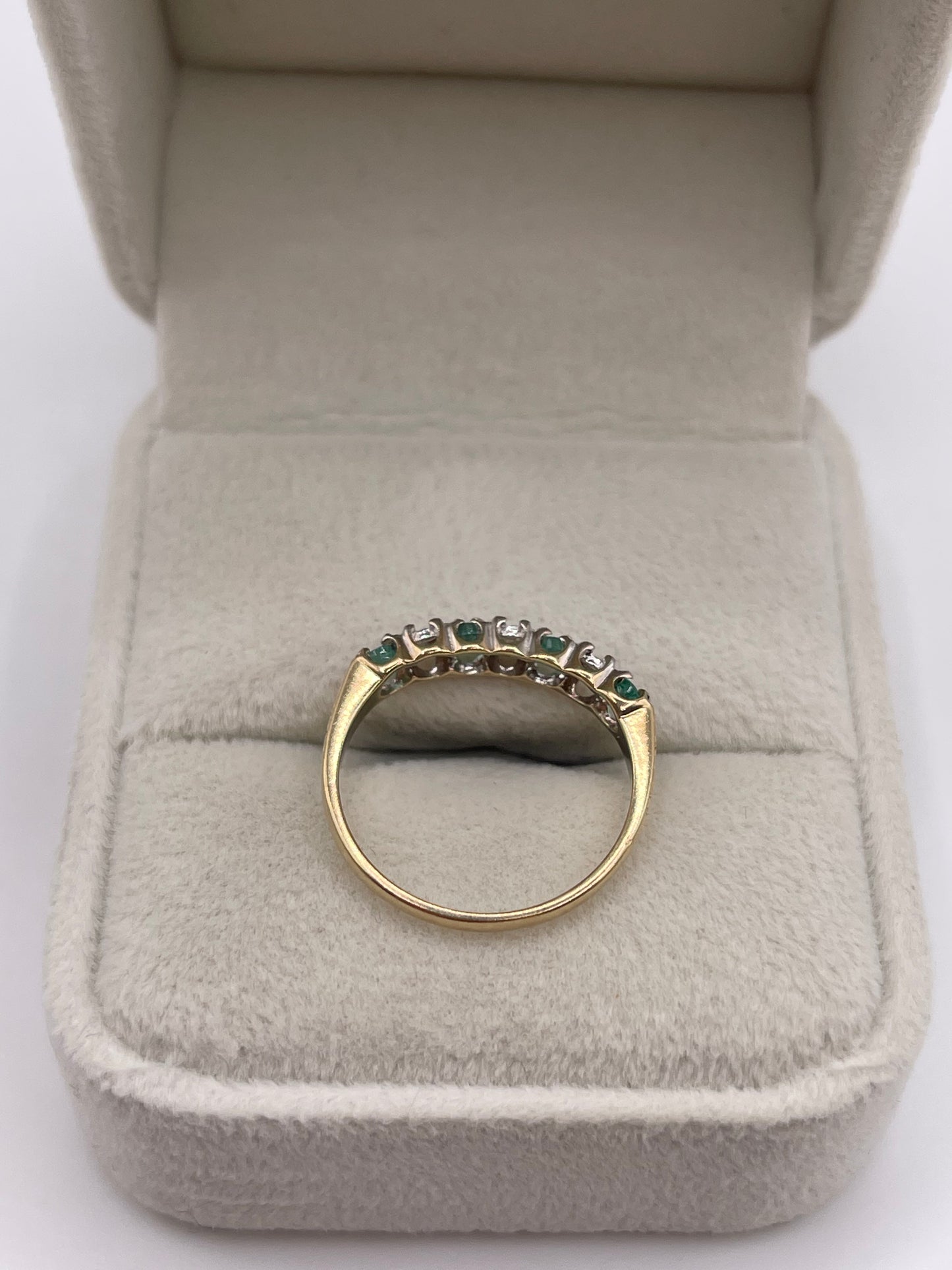 9ct gold emerald and diamond ring