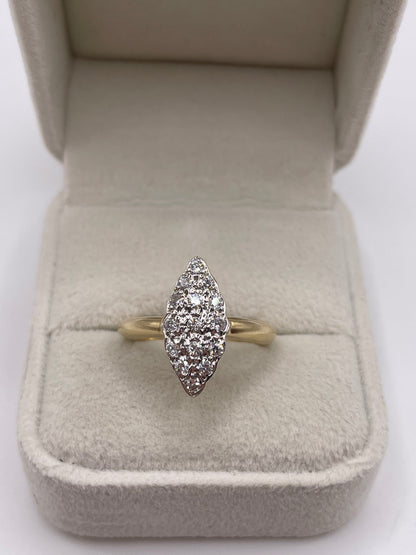 9ct gold cz navette ring
