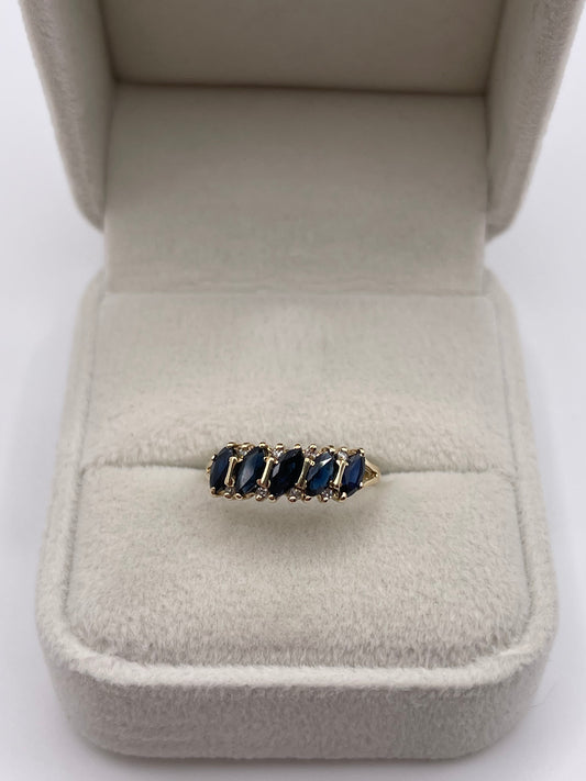 9ct gold sapphire and diamond ring