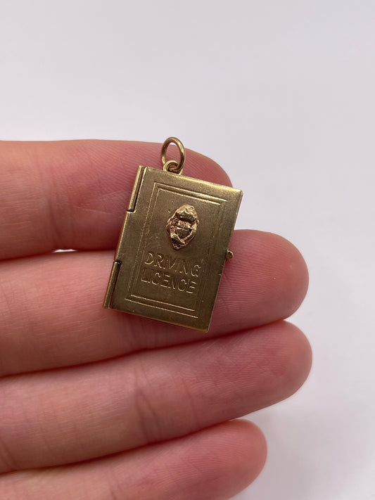 9ct gold driving licence charm