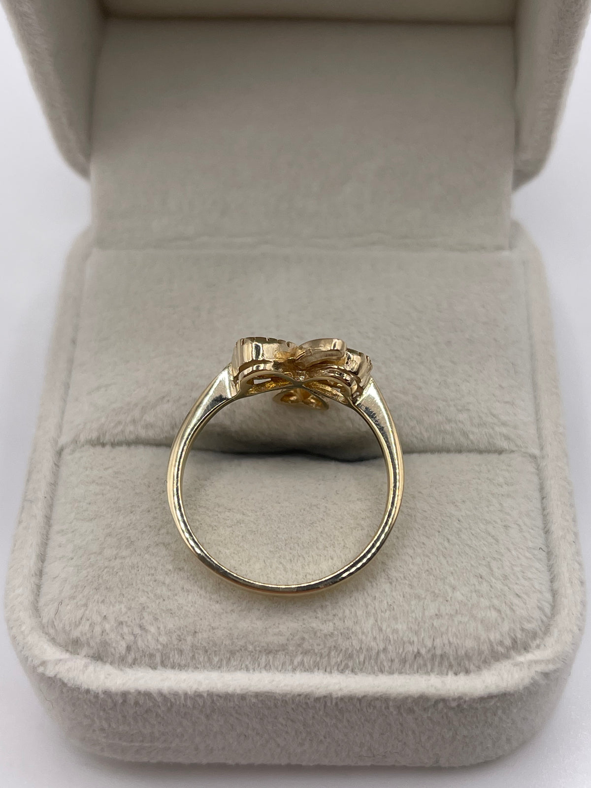 9ct gold citrine clover ring