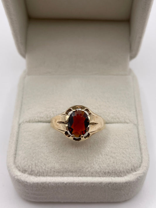 9ct gold garnet gypsy ring