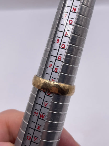 9ct gold band