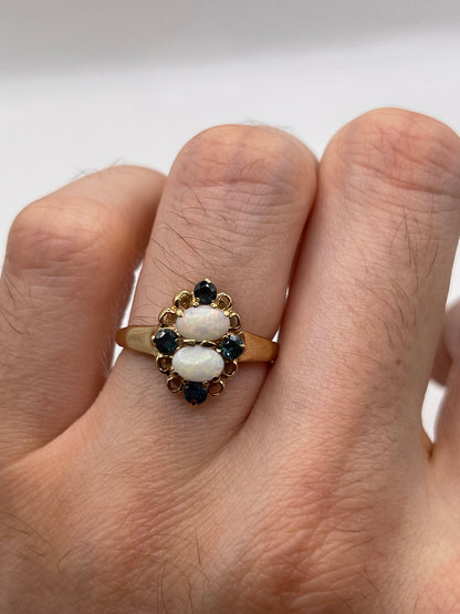 9ct gold opal and sapphire ring