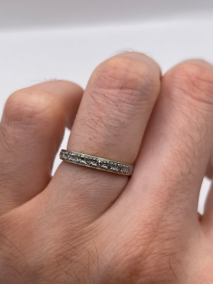 9ct white gold diamond ring