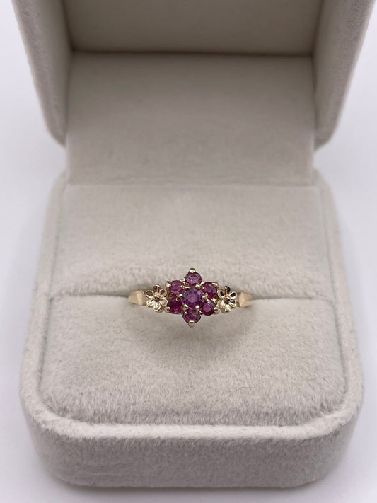 9ct gold ruby cluster ring