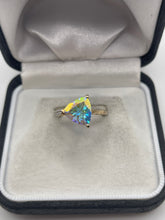 Load image into Gallery viewer, 9ct gold topaz and zircon ring
