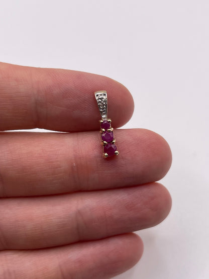 9ct gold ruby and diamond pendant