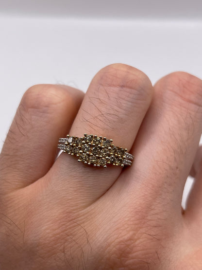 9ct gold diamond cluster ring
