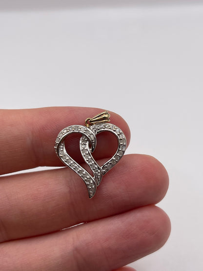 9ct gold diamond heart pendant