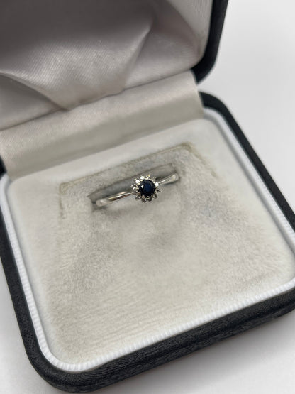 9ct white gold sapphire and diamond ring