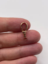 Load image into Gallery viewer, 9ct gold dog clip 11

