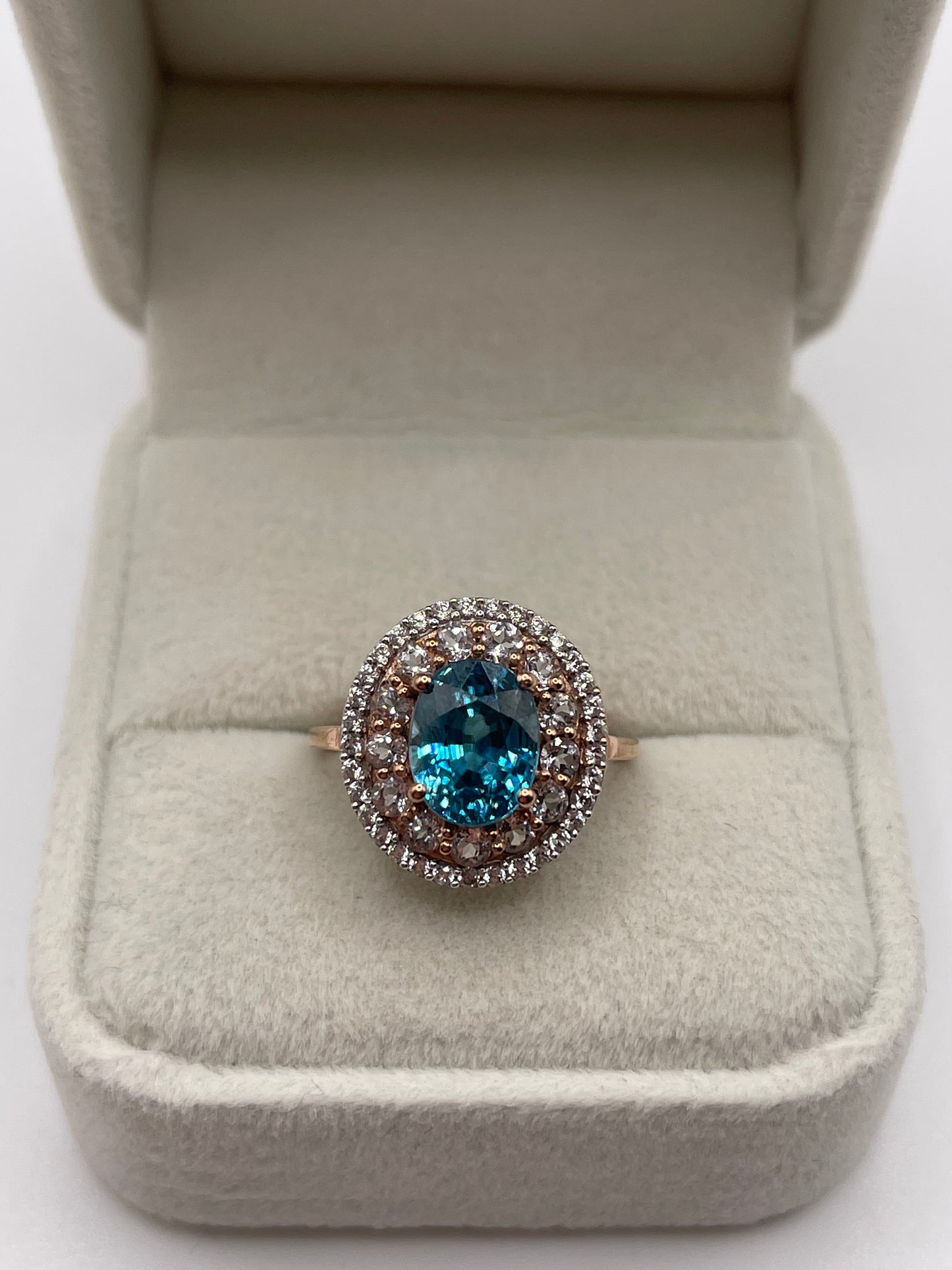 9ct rose gold zircon cluster ring
