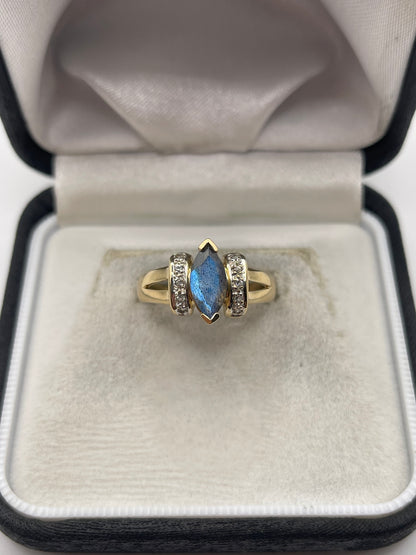 9ct gold labradorite and zircon ring