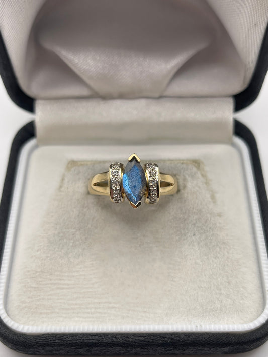 9ct gold labradorite and zircon ring