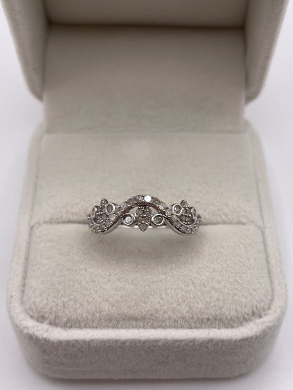 9ct white gold diamond ring