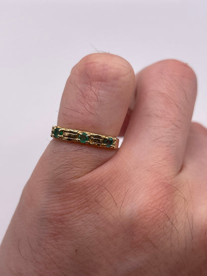 9ct gold emerald ring