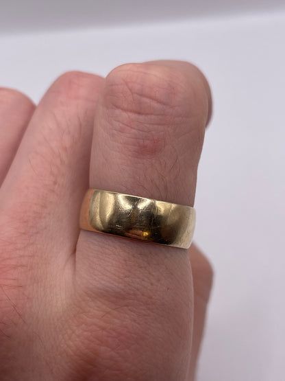 9ct gold band