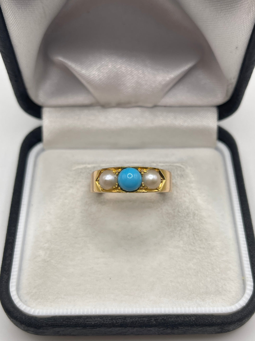 Antique 15ct gold turquoise and pearl ring