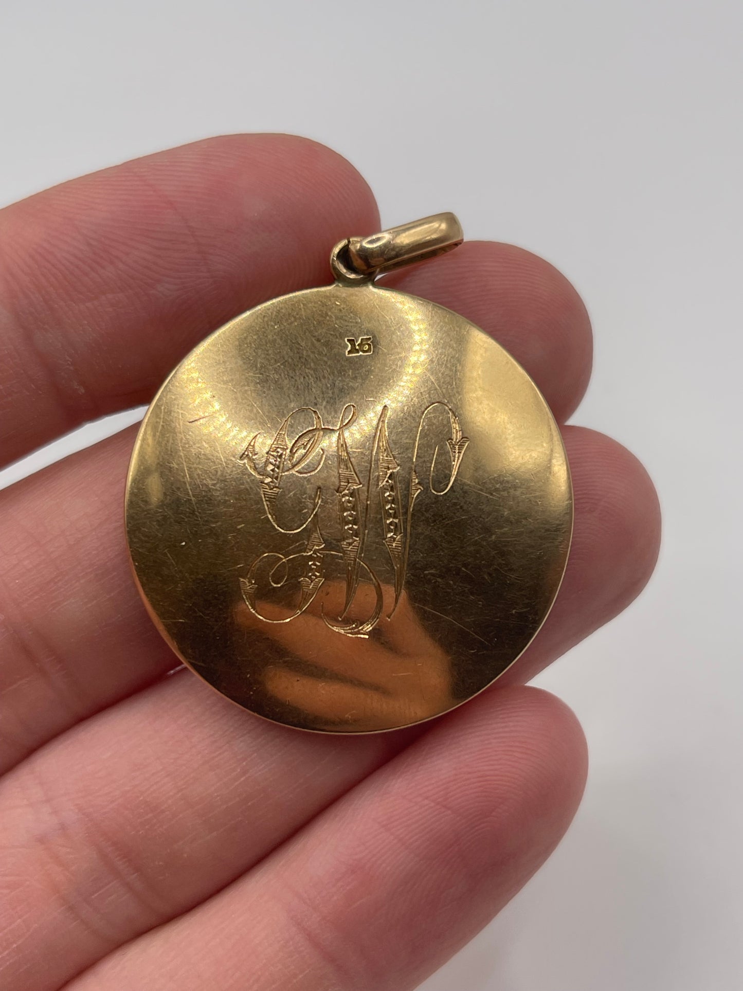 Antique 15ct gold pearl locket