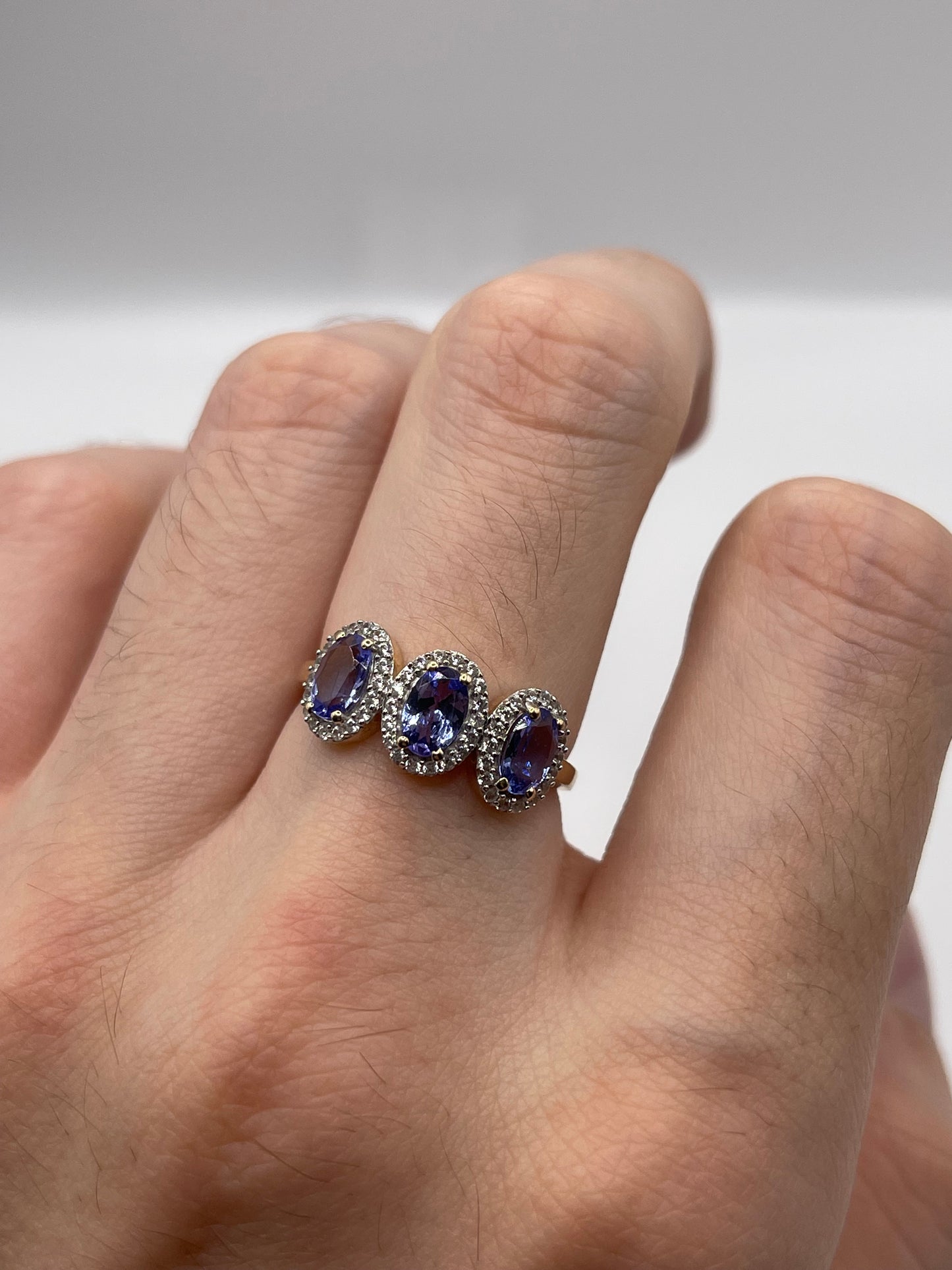 9ct gold tanzanite and zircon ring