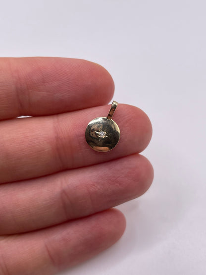 9ct gold diamond pendant