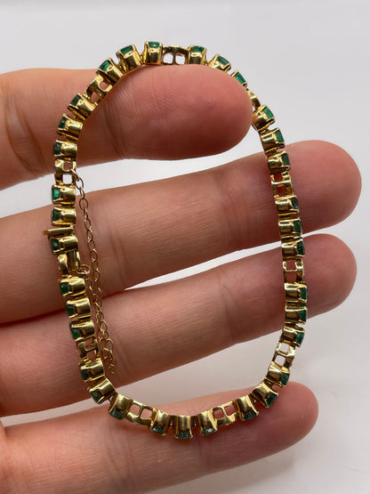 18ct gold emerald and diamond bracelet