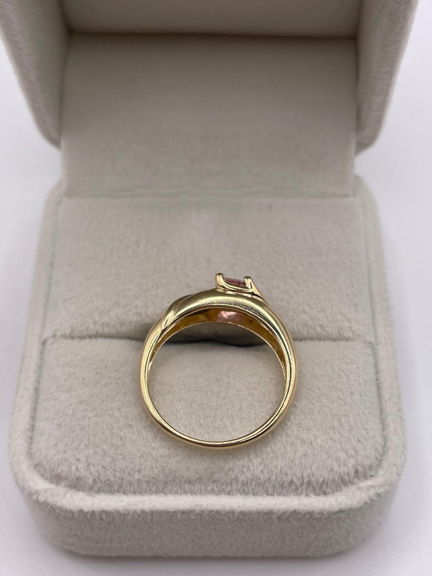 9ct gold pink topaz and diamond ring
