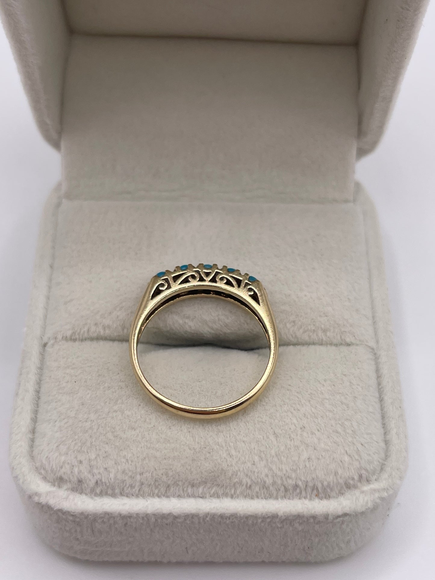 9ct gold turquoise ring