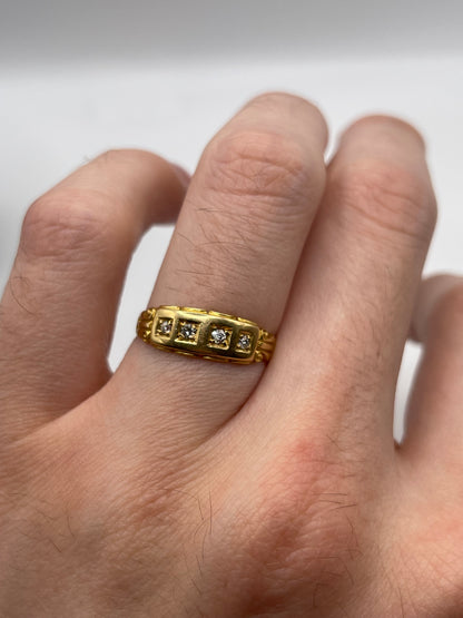 Antique 18ct gold diamond ring