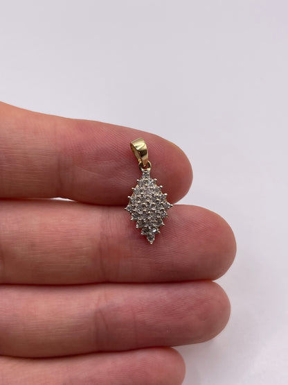 9ct gold diamond cluster pendant