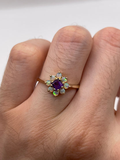 9ct gold amethyst and opal ring