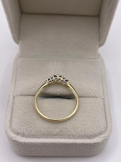 9ct gold sapphire and diamond ring