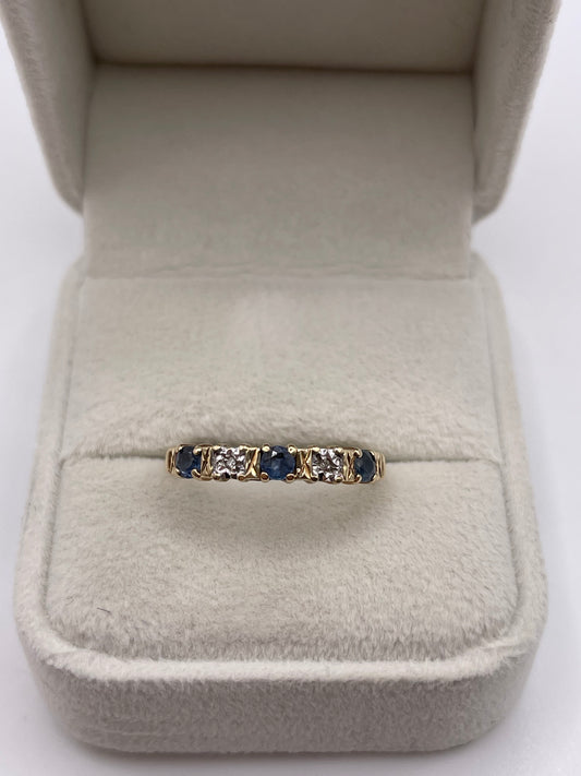 9ct gold sapphire and diamond ring