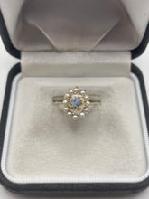Load image into Gallery viewer, 9ct gold Limoges and pearl ring
