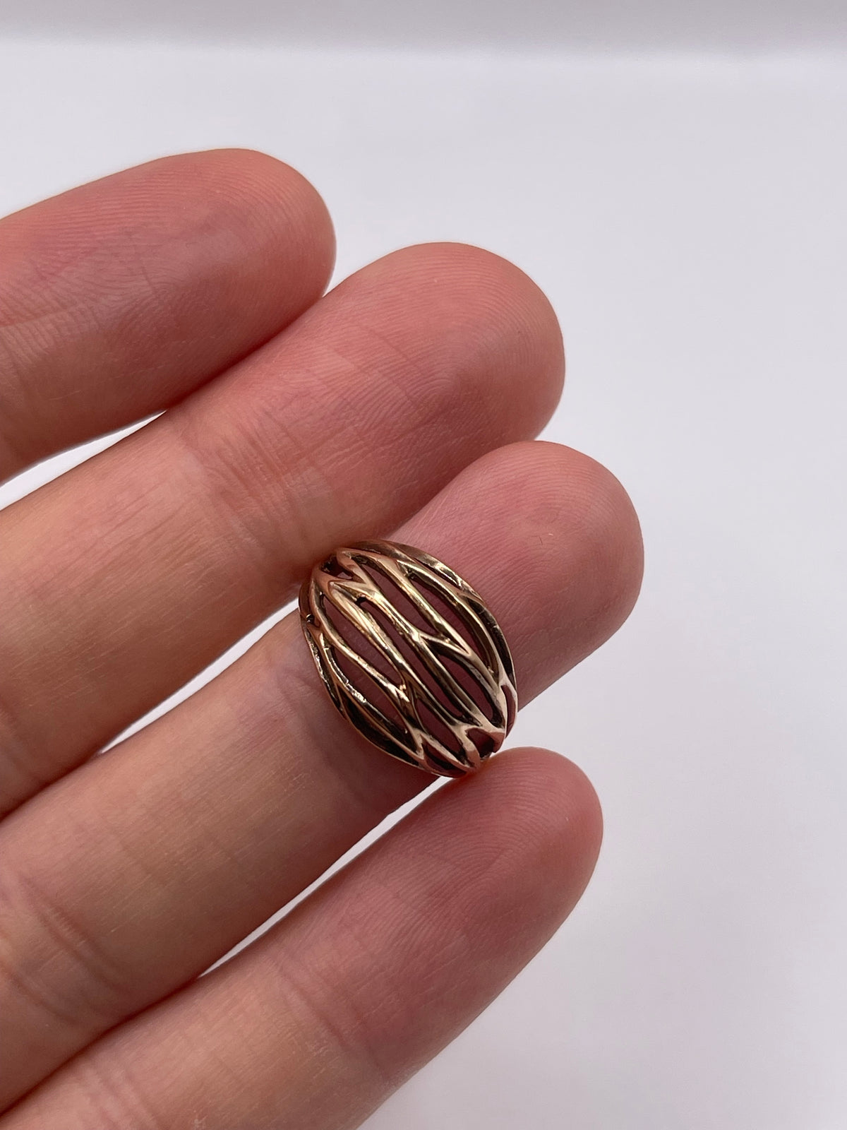 9ct gold ring
