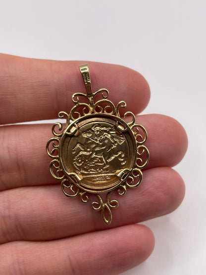 9ct gold St George medallion pendant