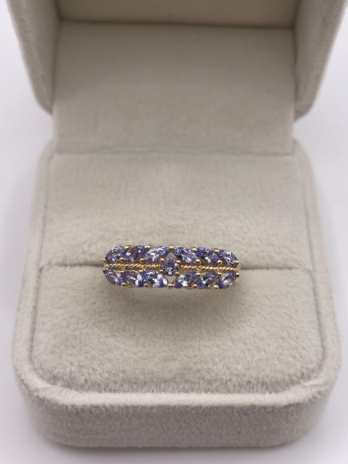 9ct gold tanzanite cluster ring