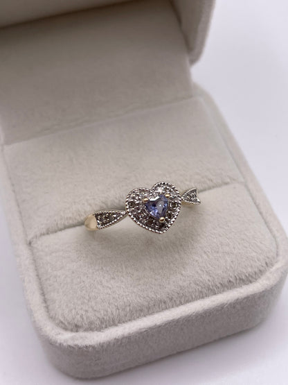 9ct gold tanzanite and diamond ring