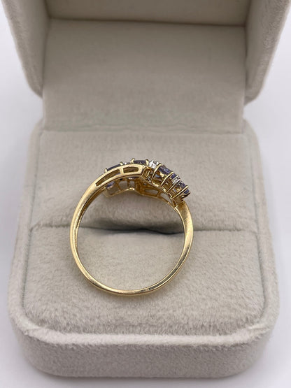 9ct gold tanzanite and diamond ring