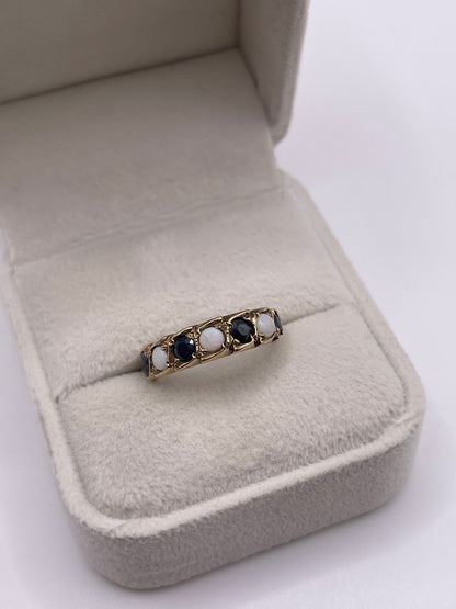 9ct gold sapphire and opal ring