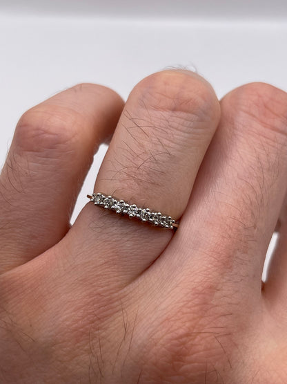 9ct gold diamond ring