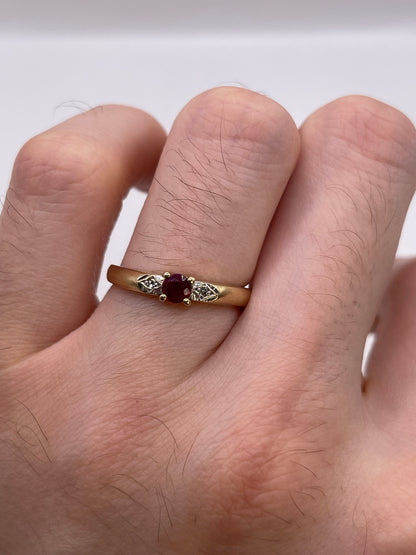 9ct gold ruby and diamond ring