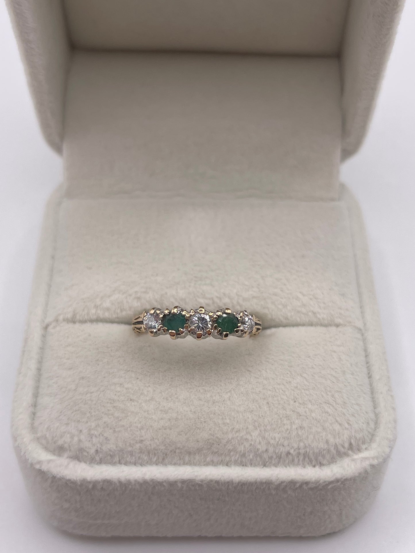 9ct gold emerald and cz ring