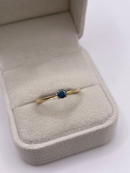 9ct gold blue diamond ring