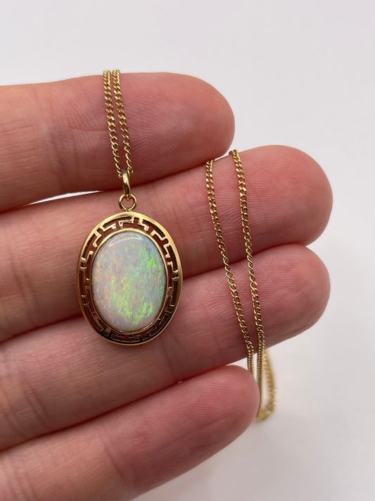 14ct gold opal necklace