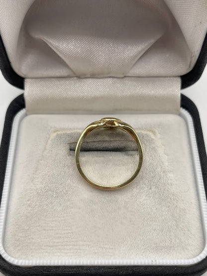 9ct gold claddagh ring