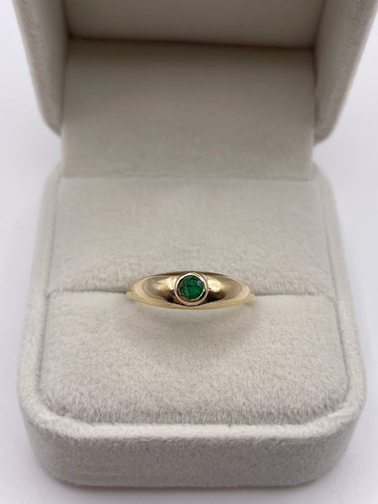 9ct gold emerald gypsy ring