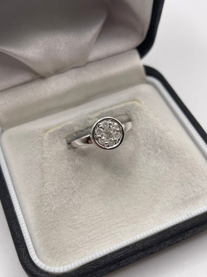 9ct white gold diamond cluster ring