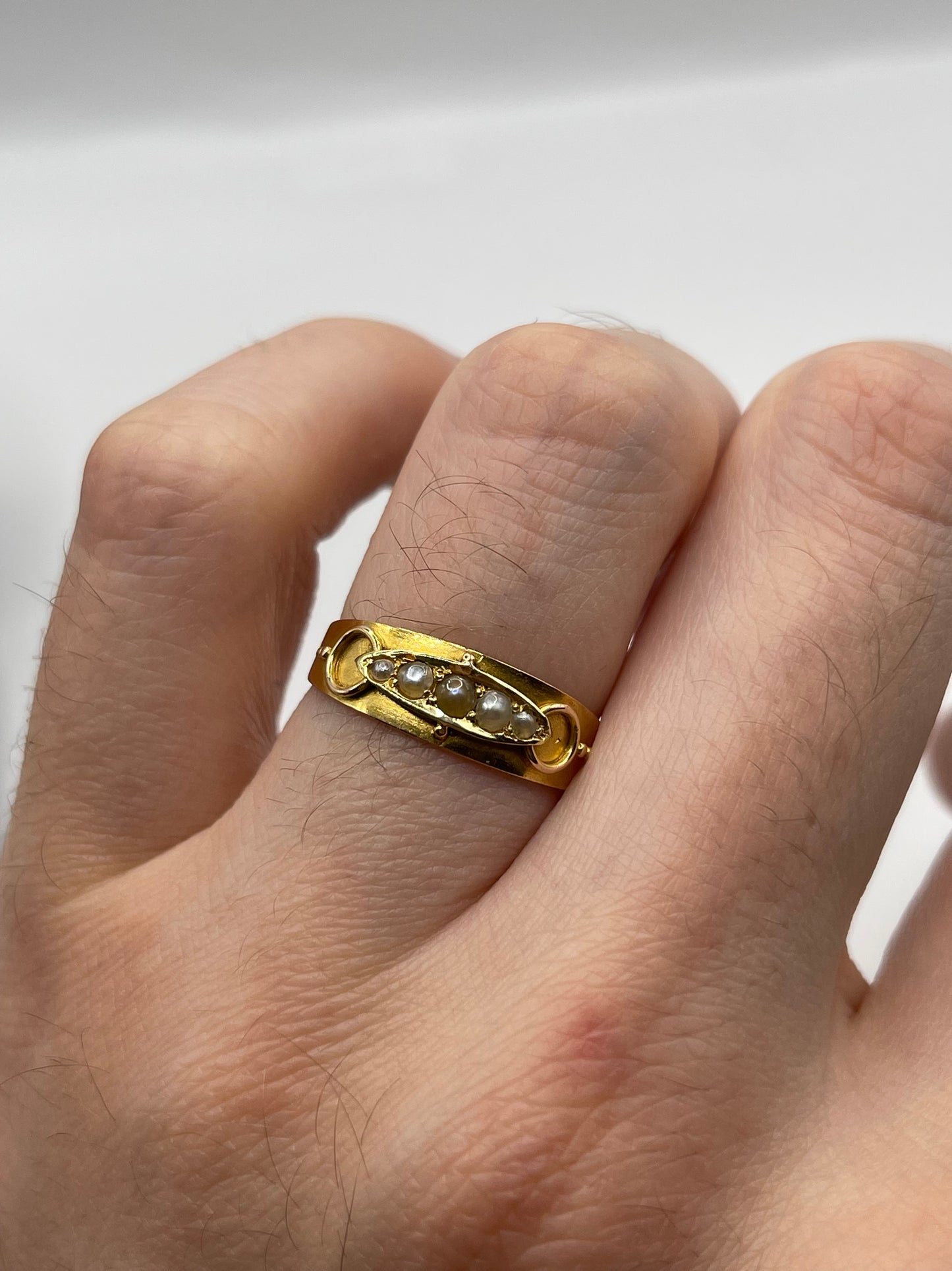 Antique 15ct gold pearl ring